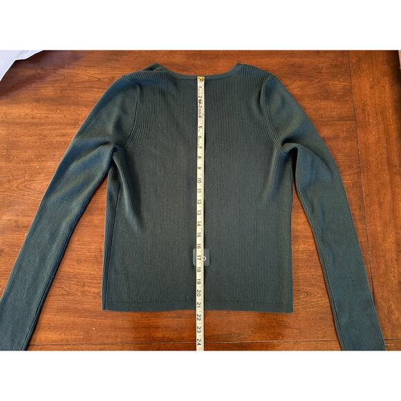 Alo Yoga Salana Sweater Sz M Deep-V Clasp Front Cardigan Dark Green Long Sleeve - Picture 15 of 15
